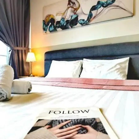 Almas Couple Healing Retreat Netflix By Stay Iskandar Puteri Exterior photo