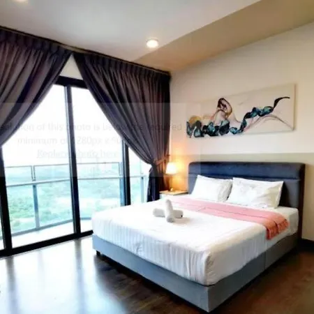 Almas Couple Healing Retreat Netflix By Stay Iskandar Puteri Exterior photo