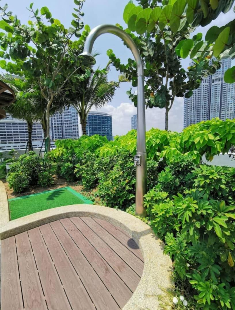 Almas Couple Healing Retreat Netflix By Apartment *